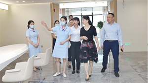 四川眼科医院接受执业许可专家技术评审
